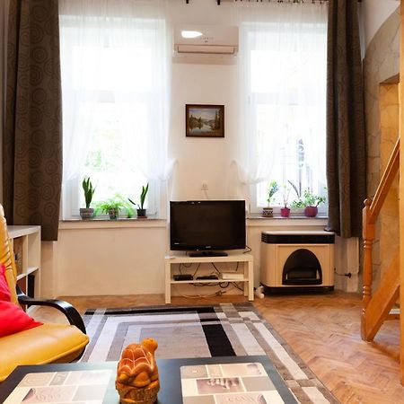 Happy Turtle Apartments Budapest Extérieur photo