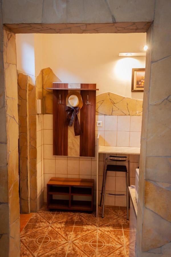 Happy Turtle Apartments Budapest Extérieur photo